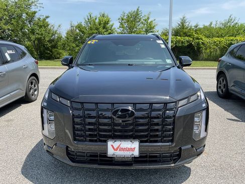 Used 2024 Hyundai Palisade Calligraphy AWD/4WD image 3