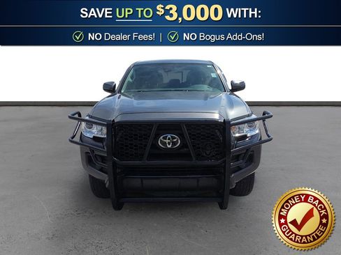 Used 2023 Toyota Tacoma SR image 11