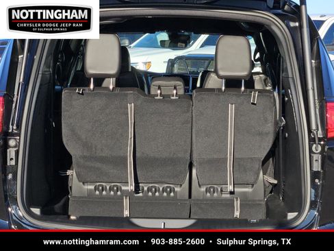 New 2026 Chrysler Voyager LX image 6