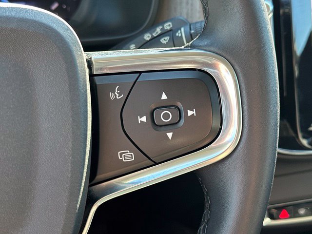 Certified 2024 Volvo XC40 B5 Core AWD/4WD image 25
