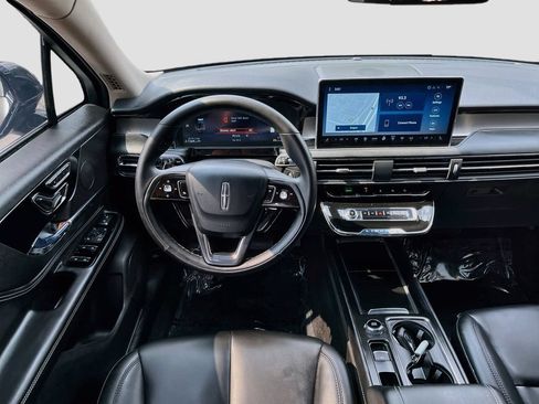 Used 2026 Lincoln Corsair Premiere AWD/4WD image 22