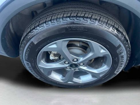 Used 2025 Ford Escape ST-Line Elite w/ Tech Pack #1 image 9