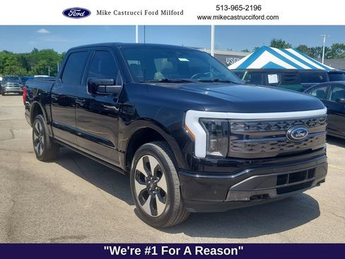 Used 2023 Ford F150 Lightning Platinum AWD/4WD image 7
