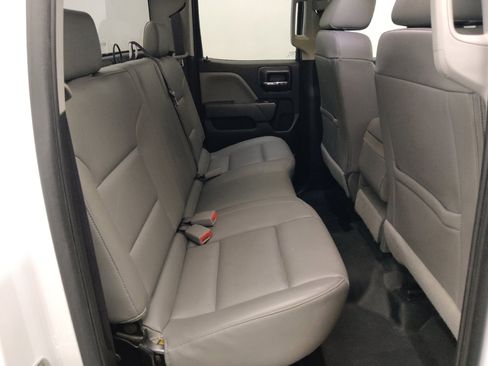 Used 2017 Chevrolet Silverado 1500 W/T RWD image 19