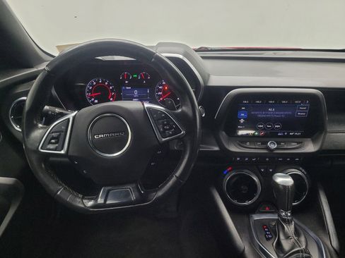Used 2019 Chevrolet Camaro LT w/ Technology Package image 22