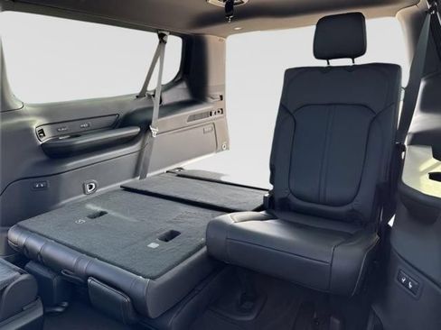 New 2026 Jeep Grand Wagoneer L 4WD w/ Premium Group I image 26