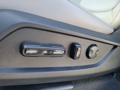 Used 2025 Honda Pilot EX-L image 20