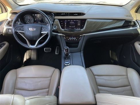 Used 2021 Cadillac XT6 Sport w/ Platinum Package image 11