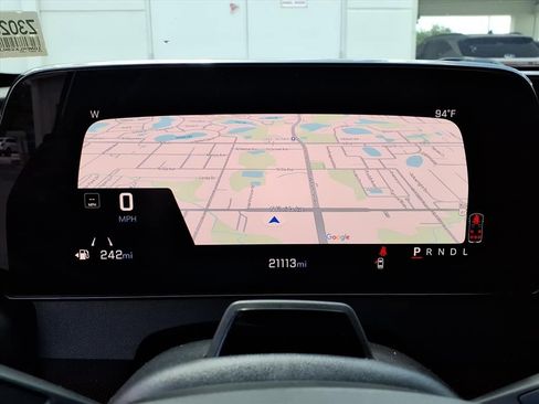 Used 2024 Chevrolet Traverse RS w/ LPO, Floor Liner Package FWD image 33