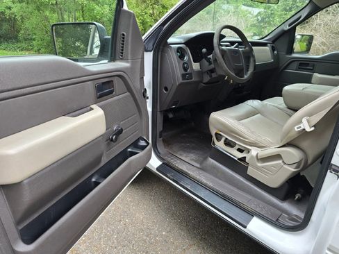 Used 2009 Ford F150 XL RWD image 17