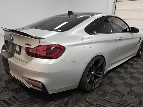 Used 2019 BMW M4 Coupe w/ Executive Package RWD image 14