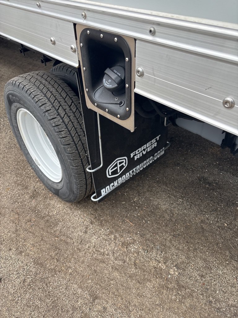 New 2027 Ford E-450 and Econoline 450 Super Duty w/ Power Equipment Group RWD image 18