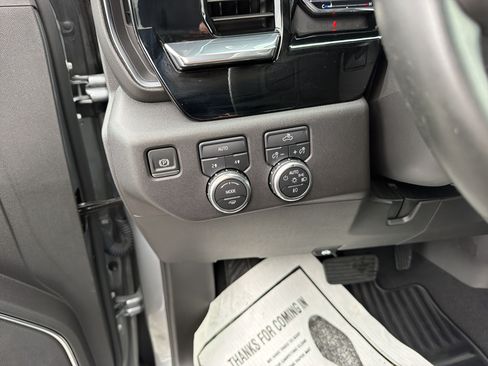 Used 2024 GMC Sierra 1500 Elevation AWD/4WD image 17