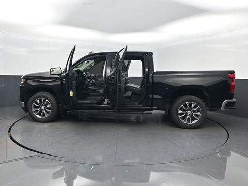 Used 2022 Chevrolet Silverado 1500 LT AWD/4WD image 42