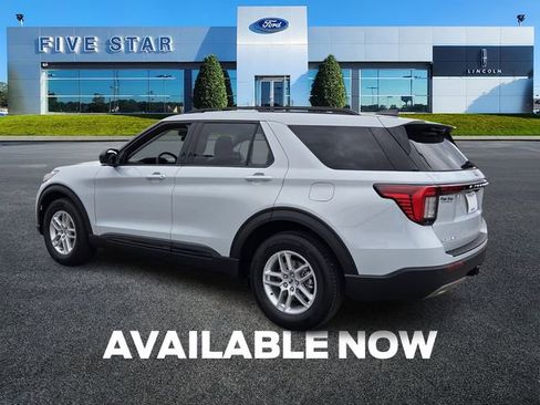 New 2026 Ford Explorer Active w/ Active Comfort Package image 5