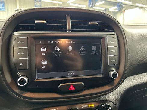 Used 2023 Kia Soul LX FWD image 23