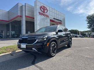 Used 2024 Kia Seltos EX AWD/4WD video 1