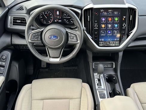 Used 2025 Subaru Ascent Premium image 9