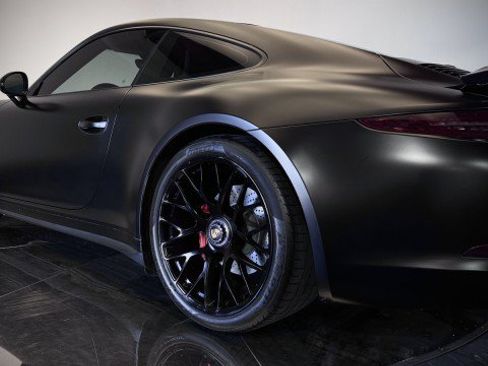 Used 2016 Porsche 911 Carrera GTS RWD image 30