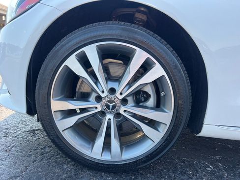 Used 2021 Mercedes-Benz C 300 4MATIC Sedan image 41