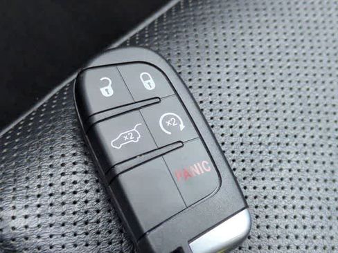 Certified 2023 Dodge Durango R/T RWD image 37