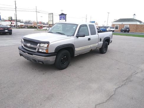 Used 2004 Chevrolet Silverado 1500 LS w/ Light Duty Power Package image 14