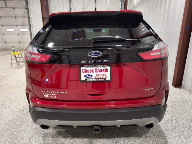 Used 2022 Ford Edge Titanium w/ Class II Trailer Tow Package AWD/4WD image 7