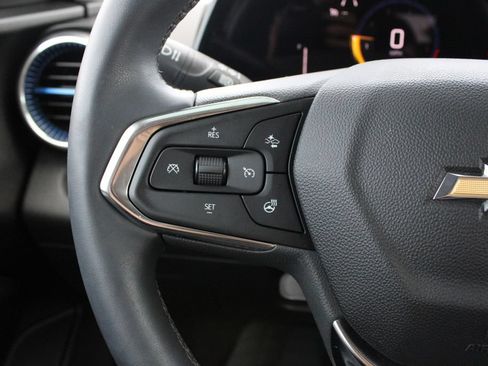 Used 2025 Chevrolet Trax LT w/ Driver Confidence Package FWD image 11