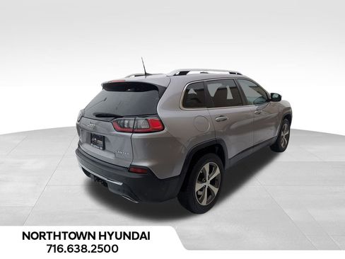 Used 2021 Jeep Cherokee Limited image 14