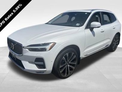 Used 2023 Volvo XC60 B5 Ultimate w/ Climate Package