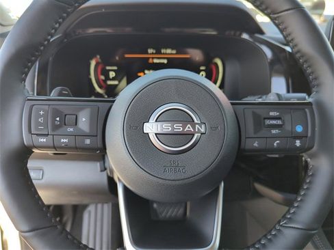 New 2025 Nissan Pathfinder Platinum w/ Lighting Package (N92) image 45