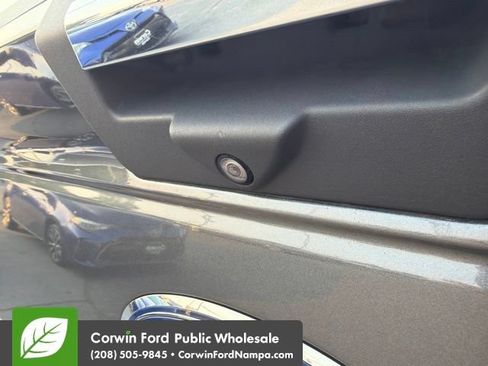 Used 2019 Ford F150 XLT w/ Equipment Group 302A Luxury AWD/4WD image 11