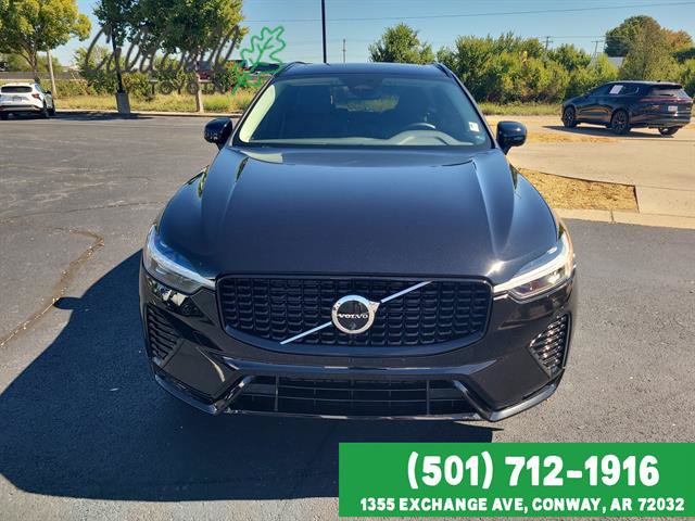 Used 2025 Volvo XC60 B5 Plus w/ Protection Package Premier AWD/4WD image 2