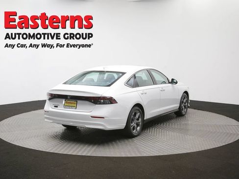 Used 2024 Honda Accord EX image 39
