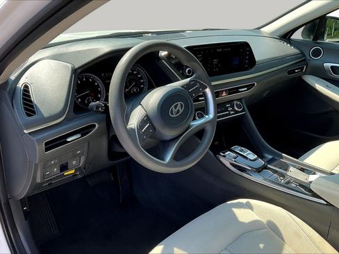 Used 2023 Hyundai Sonata SEL FWD image 17