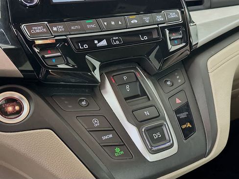 Used 2024 Honda Odyssey EX-L image 17