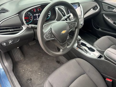 Used 2024 Chevrolet Malibu LT image 18