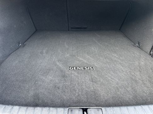 Used 2022 Genesis G70 3.3T w/ Sport Prestige Package image 32