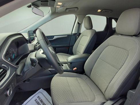 Certified 2022 Ford Escape SE w/ Cold Weather Package image 27