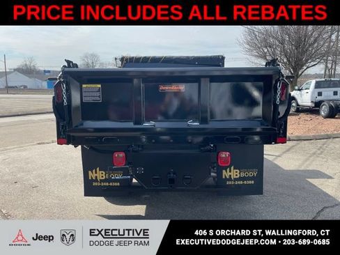 New 2026 RAM 5500 Tradesman w/ Chrome Appearance Group AWD/4WD image 4