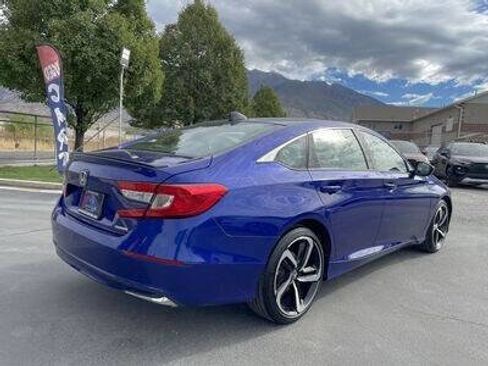 Used 2022 Honda Accord Sport image 4