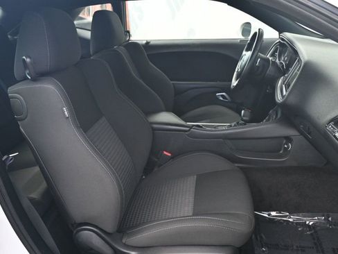 Used 2018 Dodge Challenger R/T w/ Quick Order Package 28P T/A image 16