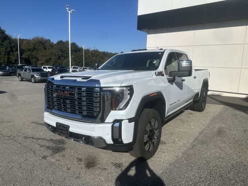 New 2026 GMC Sierra 2500 Denali w/ Denali Reserve Package image 1