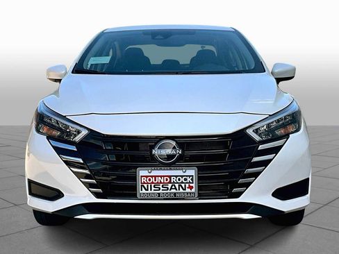 New 2025 Nissan Versa SV w/ Trunk Package FWD image 3
