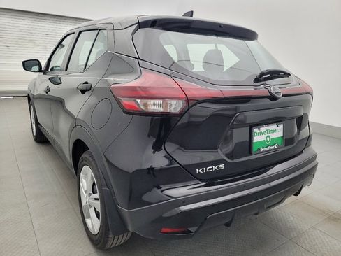 Used 2024 Nissan Kicks S FWD image 5