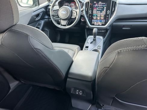 Used 2024 Subaru Crosstrek 2.0i Premium AWD/4WD image 18