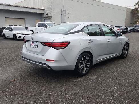 Used 2023 Nissan Sentra SV image 5