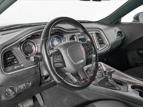Used 2022 Dodge Challenger GT RWD image 23