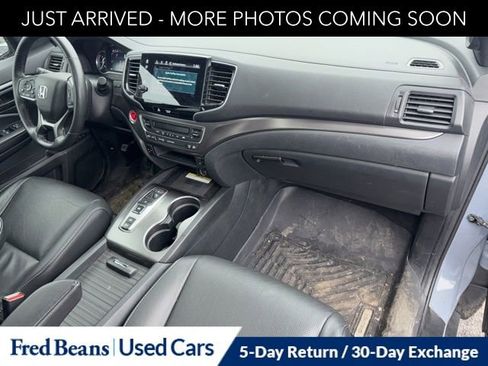 Used 2023 Honda Passport EX-L image 16