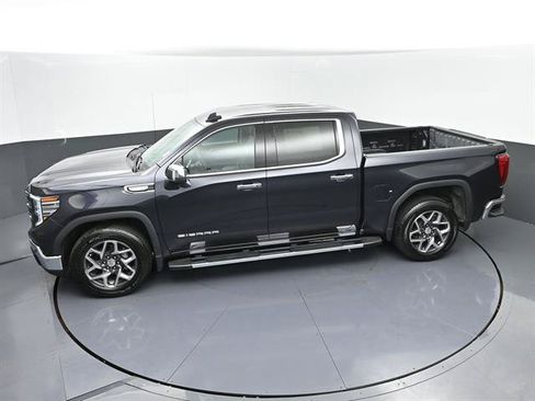 Used 2023 GMC Sierra 1500 SLT RWD image 44
